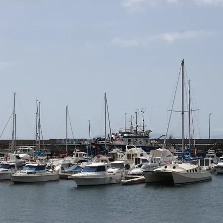 Cozy And Bright Апартаменты *