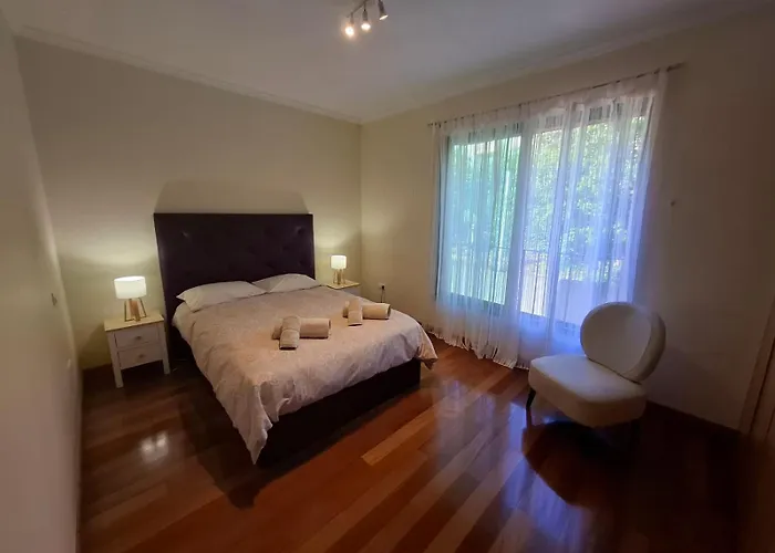 Cozy And Bright 马希库