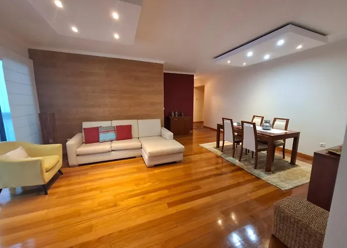 Cozy And Bright 公寓